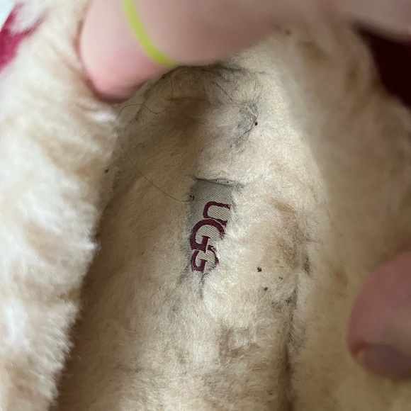 Ugg moccasin slippers - Picture 9 of 11